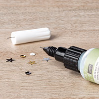 Fine-Tip Glue Pen Fine-Tip Glue Pen